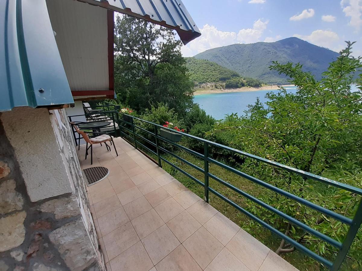 B&B Konak Pluzine Exterior foto
