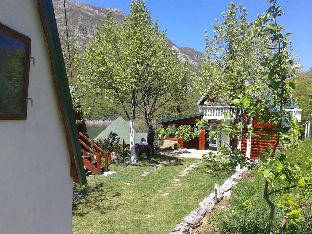 B&B Konak Pluzine Exterior foto